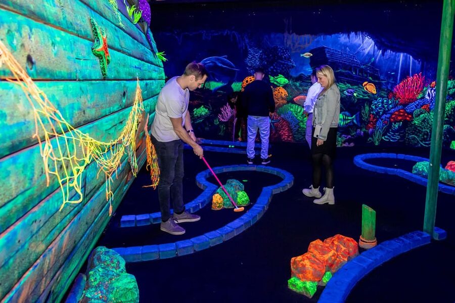 Aloha Amsterdam: 12-Hole Glow-in-the-Dark Mini-Golf - Who This Suits Best (And Who Might Feel Meh)