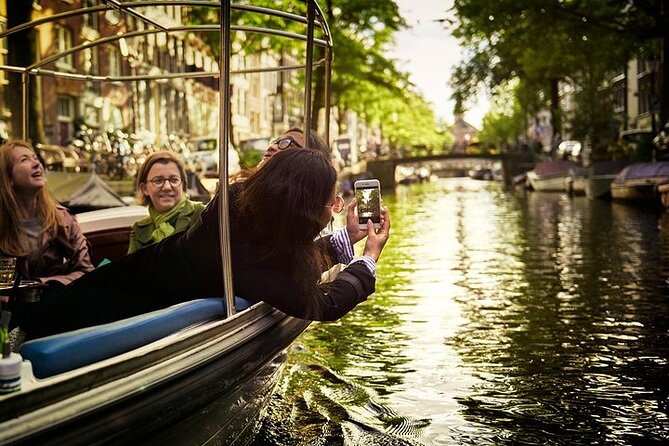 Amsterdam 2-hour Private Canal Cruise with Live Guide and Drinks - Jordaan canals: the village-like Amsterdam most people skip