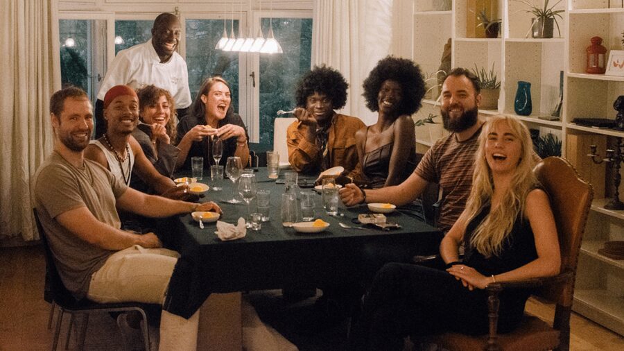Amsterdam: 3-course dinner party at secret pop-up restaurant - A secret pop-up night with Jamaican food, shared table energy