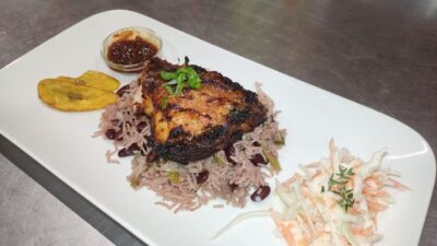 3-course dinner party at secret pop-up restaurant