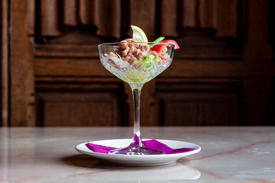 Amsterdam: 3-Course Meal in Historic 1st Class Waiting Rooms - Key things to know before you go