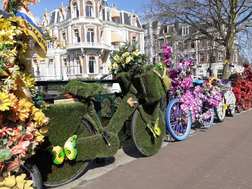 Amsterdam: 3-Hour Private Bike Tour of the City Center - Dam Square to the Canal Belt: learning the city by moving through it