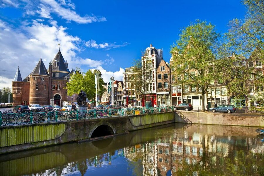Amsterdam: 3-Hour Private Highlights City Tour by Minivan - Crossing the IJ River for modern architecture: where Amsterdam shows its newer face