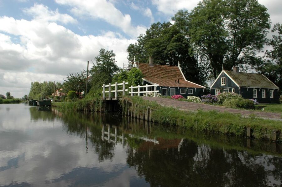 Amsterdam 5-Hour Guided Canoe Trip in the Wetlands - Price and Value: Why $105 Can Make Sense for This Half-Day