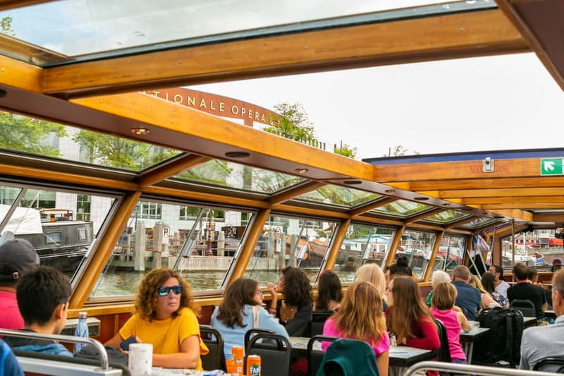 Amsterdam: 75 Minute City Canal Cruise with Audio Guide - Wheelchair access detail you should not ignore
