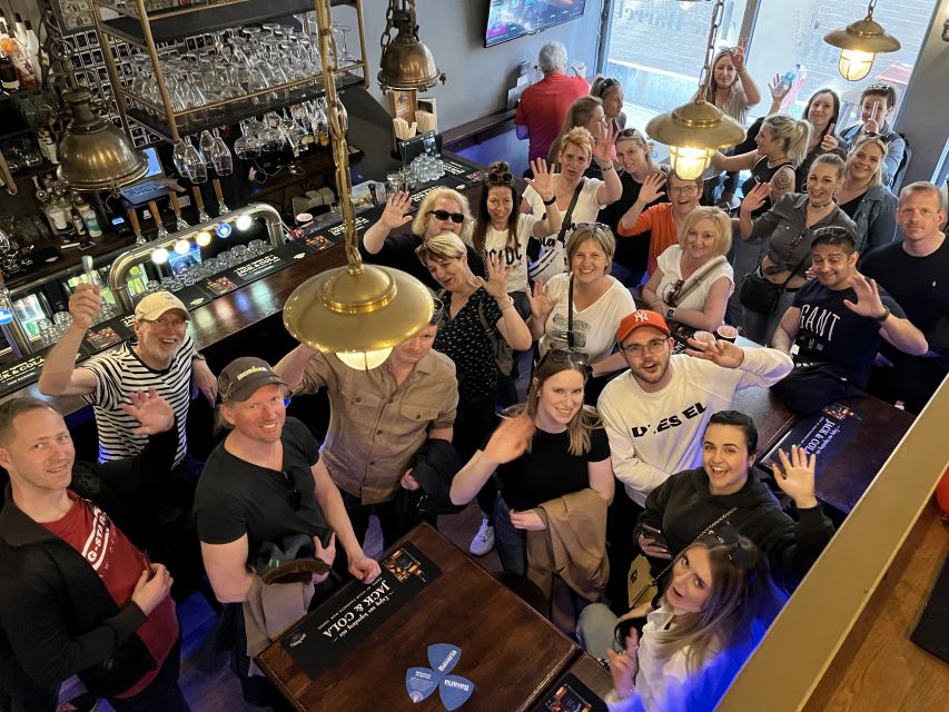 Amsterdam After Dark: Red Light Cannabis Odyssey - Starting at Frisco Inn with Oranje Umbrella Company