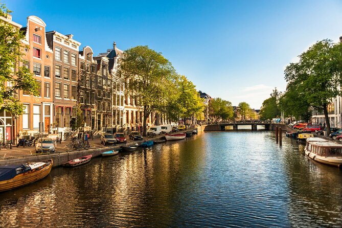 Amsterdam Airport & Non-Airport Private Transfer to City Center - The Ride Itself: What a Private Car Changes
