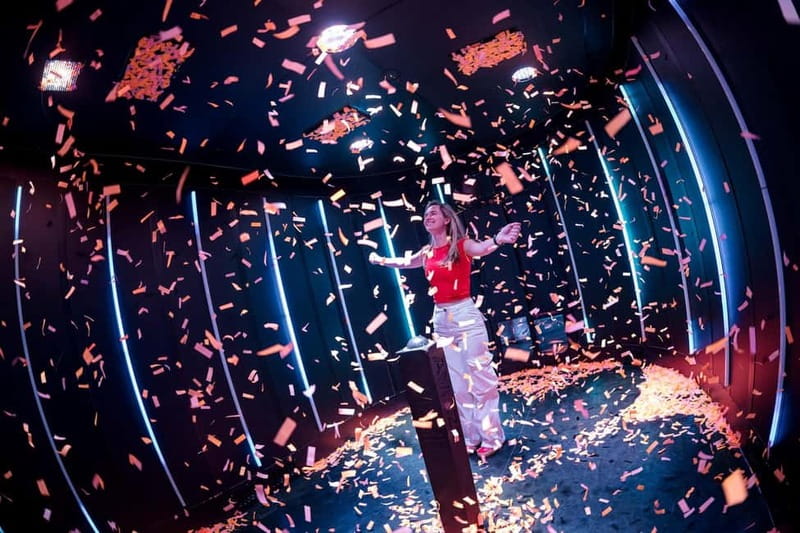 Amsterdam: AMAZE Immersive Audiovisual Experience Ticket - Price and timing: what you’re really paying for