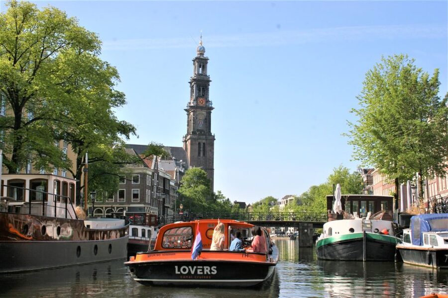 Amsterdam: Amsterdam Dungeon and Canal Cruise Entry Ticket - How this Amsterdam combo works in real life