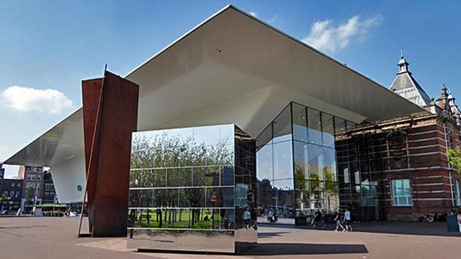 Amsterdam Audioguide - TravelMate app for your smartphone - Should you book the Amsterdam Audioguide on TravelMate?