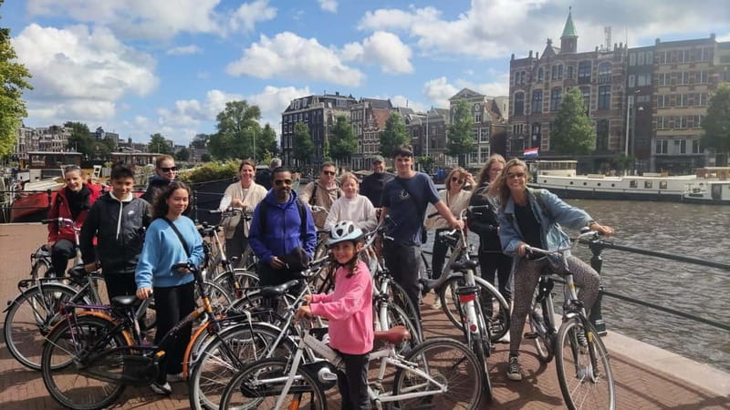 Amsterdam bike tour with a French-speaking guide local! - The route: IJdok 47 to Amsterdam’s core neighborhoods and canals