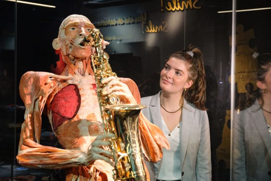 Amsterdam: Body Worlds Exhibition and Canal Cruise - The practical value of 2 hours in central Amsterdam