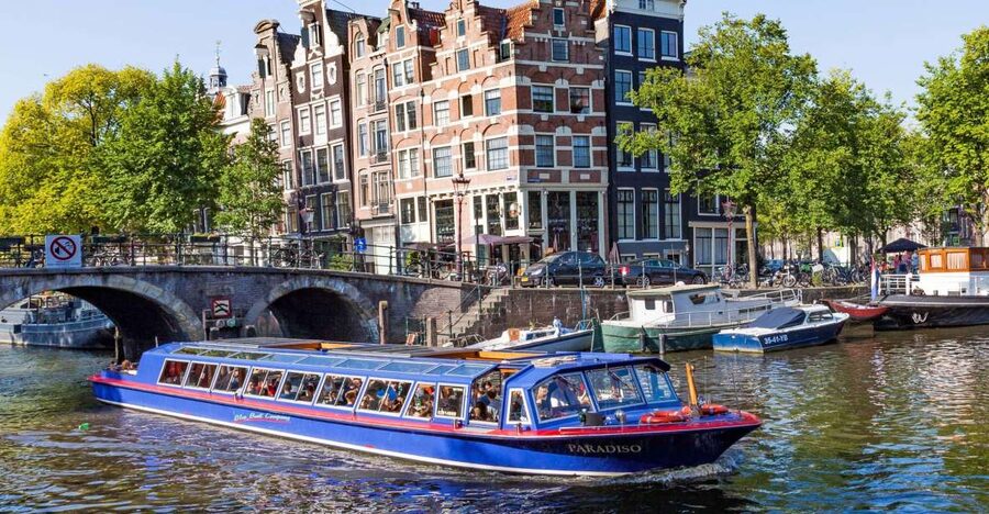 Amsterdam: Canal Cruise and Jewish Cultural Quarter Tickets - Key highlights to know before you go