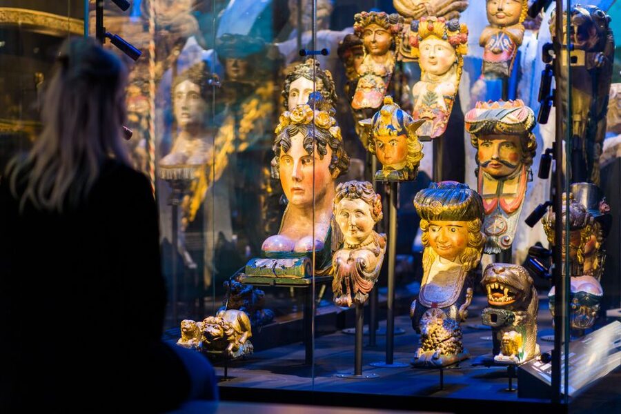 Amsterdam Canal Cruise and Maritime Museum Combined Ticket - Audio guide and languages: plan for self-guided learning