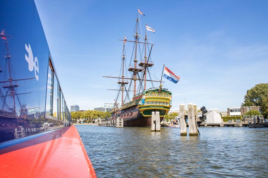 Amsterdam: Canal Cruise and Moco Museum Combined Ticket - A smart combo: canal views plus Moco’s modern art focus