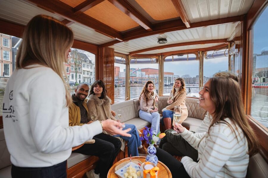 Amsterdam: Canal Cruise with Bubbles & Bites - Why this canal cruise feels like an instant upgrade
