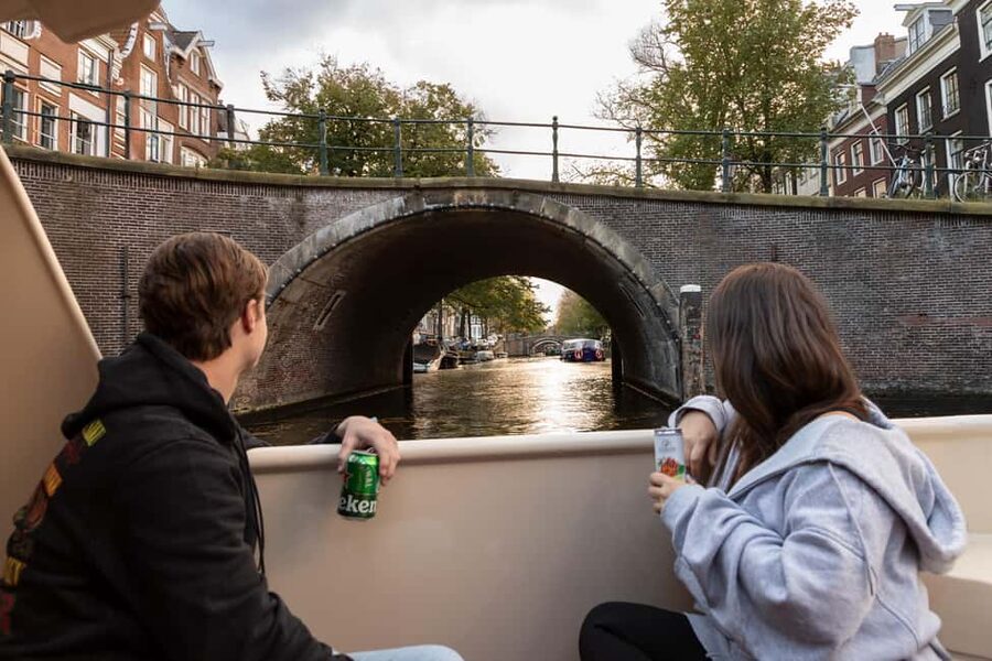 Amsterdam: Canal Cruise with Live Commentary & Audio Guide - Price and Value: Why About $14 Can Still Feel Like a Deal