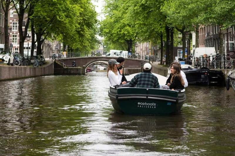 Amsterdam: Captain For a Day 2-Hour Boat Rental - Key takeaways before you book