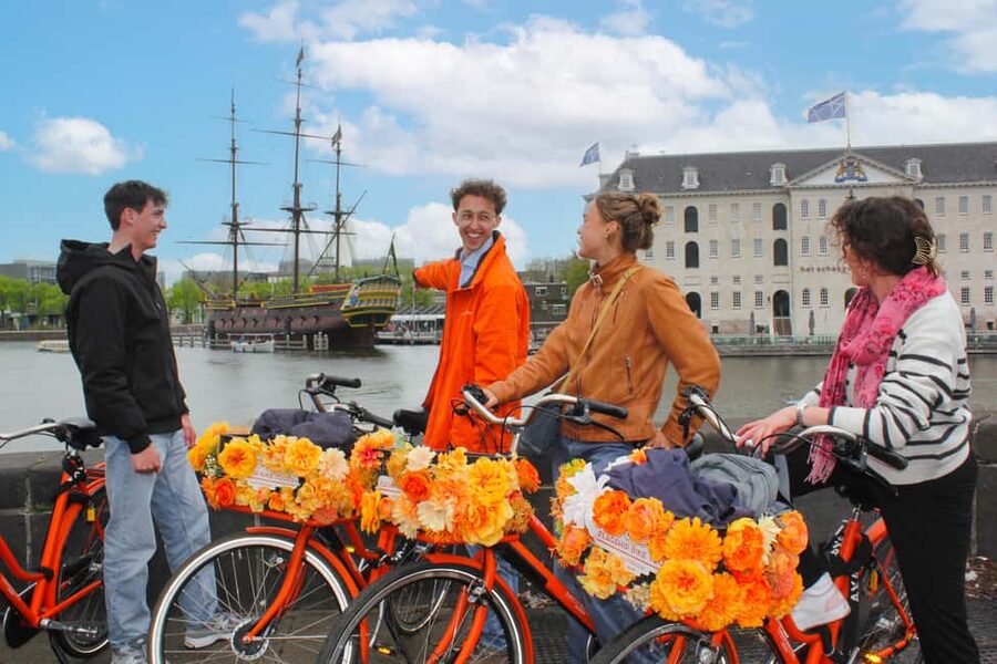 Amsterdam: Cheese, Windmill & Countryside Bike Tour - Pedal Along Nieuwendammerdijk and the IJ River Views