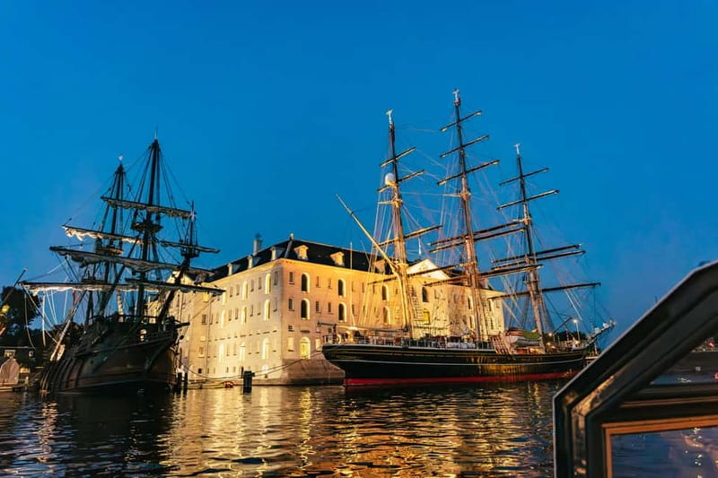 Amsterdam: Cheese & Wine Cruise Tasting Experience - Stop-by-Stop: What You See on This 75-Minute Canal Belt Route