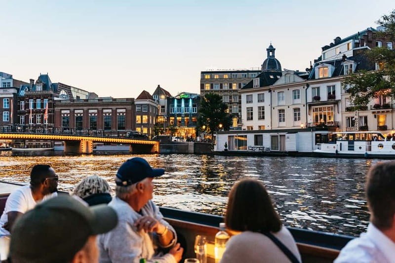 Amsterdam: Cheese & Wine Cruise Tasting Experience - Toilet, Heating, and Small Comfort Wins That Matter