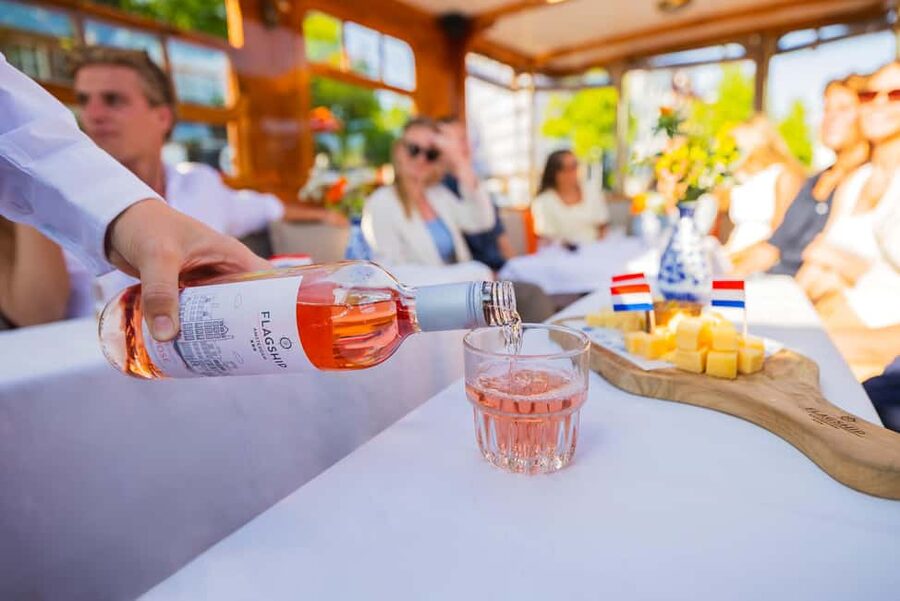 Amsterdam: Classic Boat Cruise with Optional Cheese & Wine - Key points to know before you go