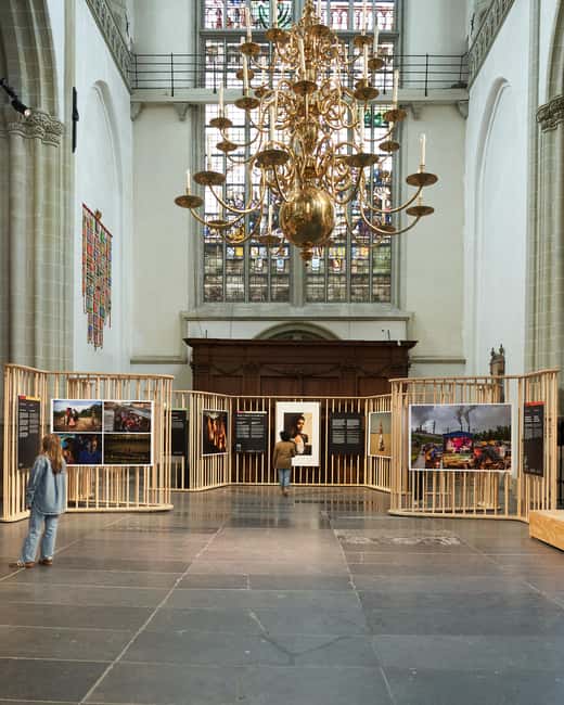 Amsterdam: De Nieuwe Kerk Entry Ticket - Finding De Nieuwe Kerk: Straight to the Main Entrance