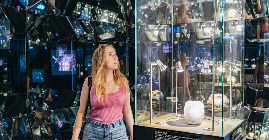 Amsterdam: Diamond Museum Entrance Ticket - The 22 Famous Diamonds Replicas You Can Compare Like a Pro