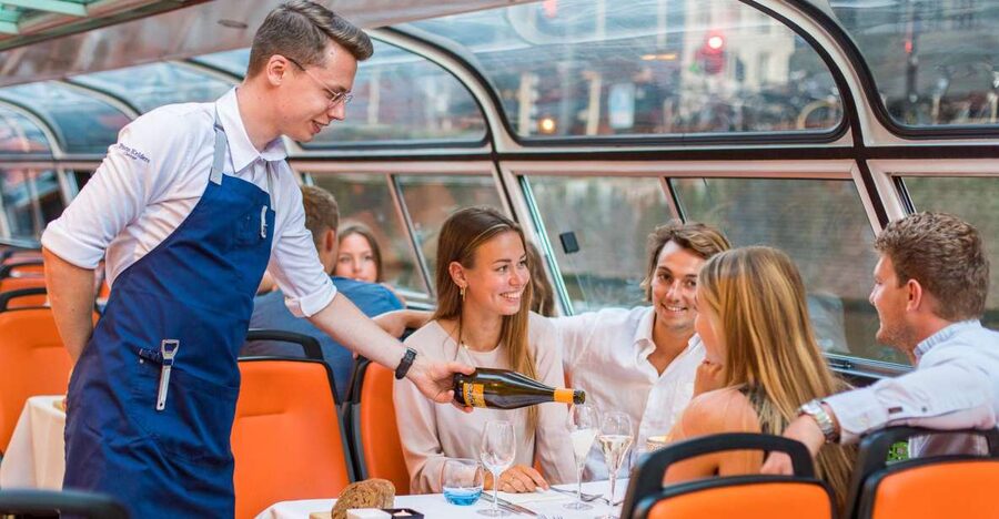 Amsterdam: Dinner Cruise with 4-Course Menu - Why This Amsterdam Dinner Cruise Feels Like the City’s Best Habit