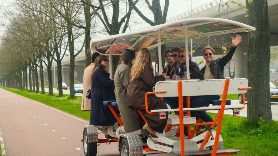 Amsterdam: Dutch Beer Bike Blast Tour with Onboard Bar - Price and Value: Why $37 Can Make Sense