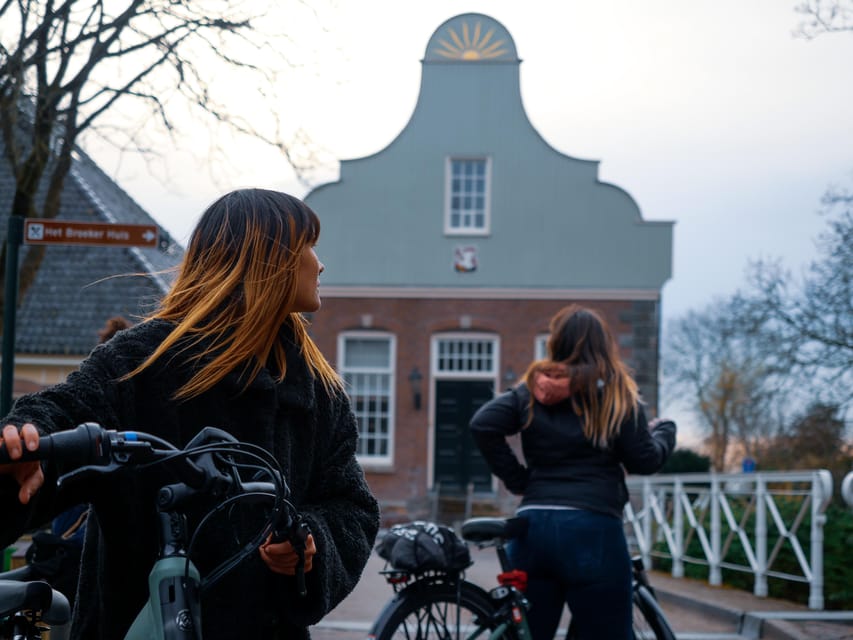 Amsterdam: Dutch Countryside E-Bike with Cheese & Clogs - From Central Station to True Dutch Countryside in Hours