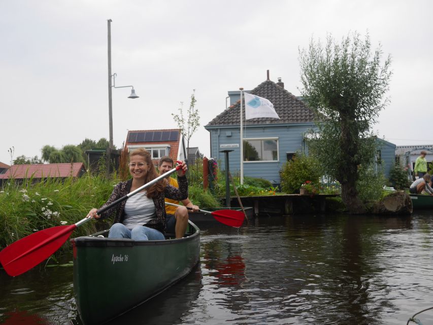 Amsterdam: Dutch Countryside Sunset Canoe Tour - How strenuous is the canoeing, and why “wet shoes” is a real thing