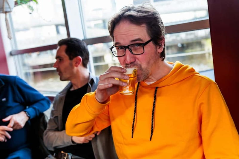 Amsterdam: Dutch Craft Beer Tasting with cheese and snacks - Key things to know before you taste