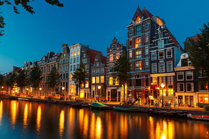 Amsterdam Evening Canal Cruise with Live Guide and Onboard Bar - Anne Frank House and the Rijksmuseum sightline on Prinsengracht
