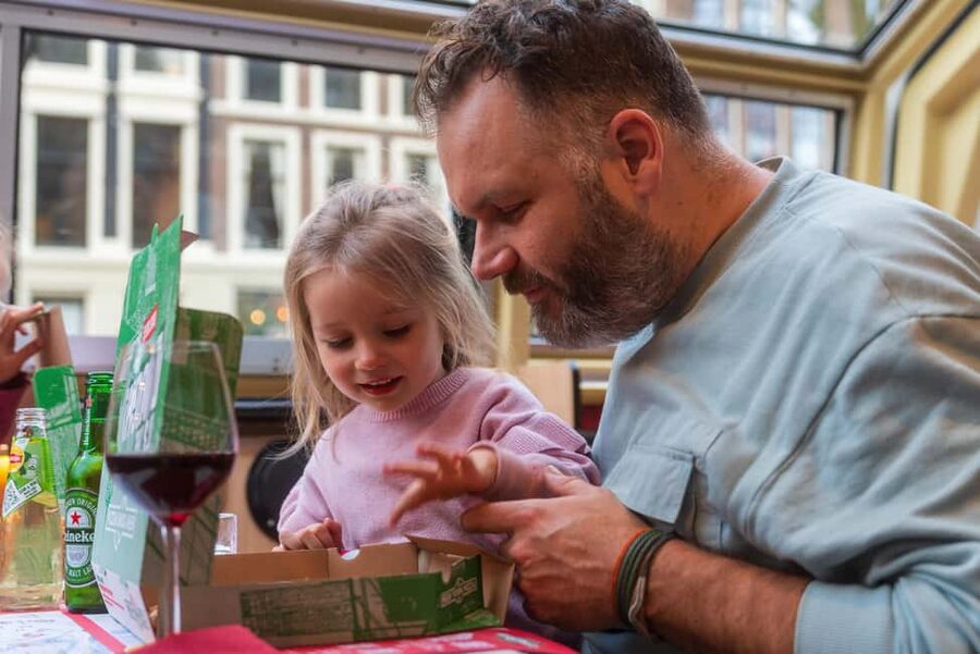 Amsterdam: Evening Pizza Cruise Along the Canals - Pizza Choices That Actually Matter (Margherita, Pepperoni, and More)