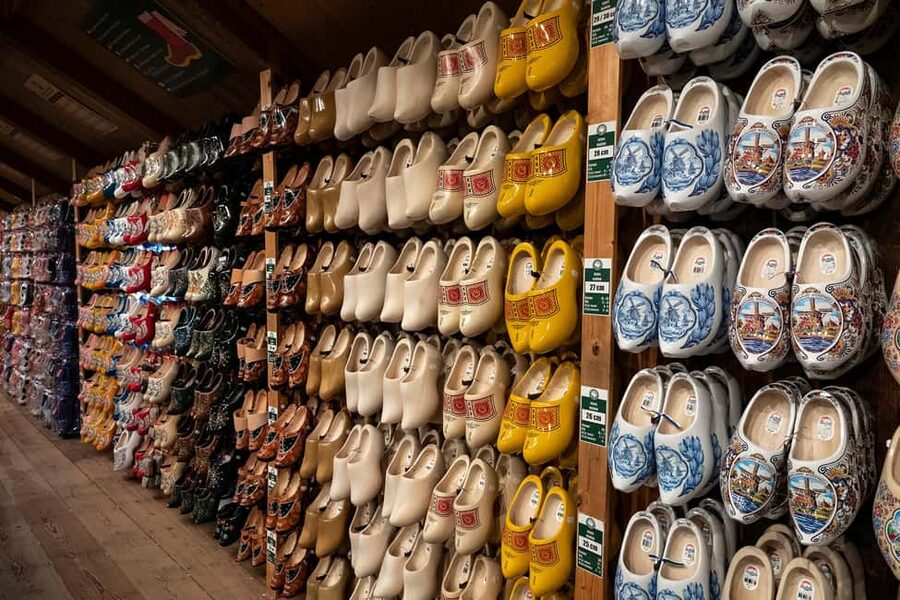 Amsterdam: Explore Zaanse Schans: Half-Day Luxury Coach Trip - Key highlights to know before you go
