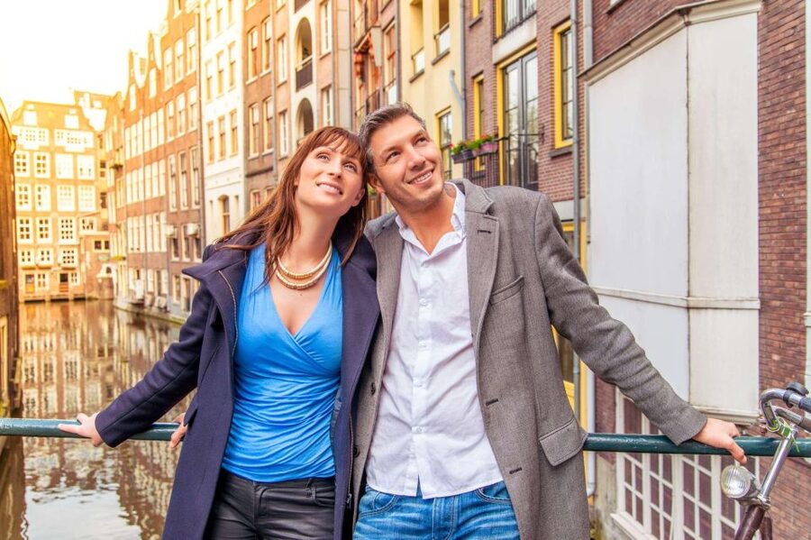 Amsterdam Family Friendly Historical Walking Tour - Key things that make this tour a good fit for families