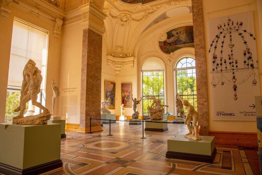 Amsterdam Family Friendly Historical Walking Tour - Why a family legends walk works so well in Amsterdam