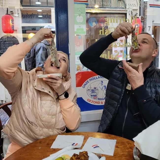 Amsterdam: Food Walking Tour - From Centraal Gate to Dam Square: How the Route Works