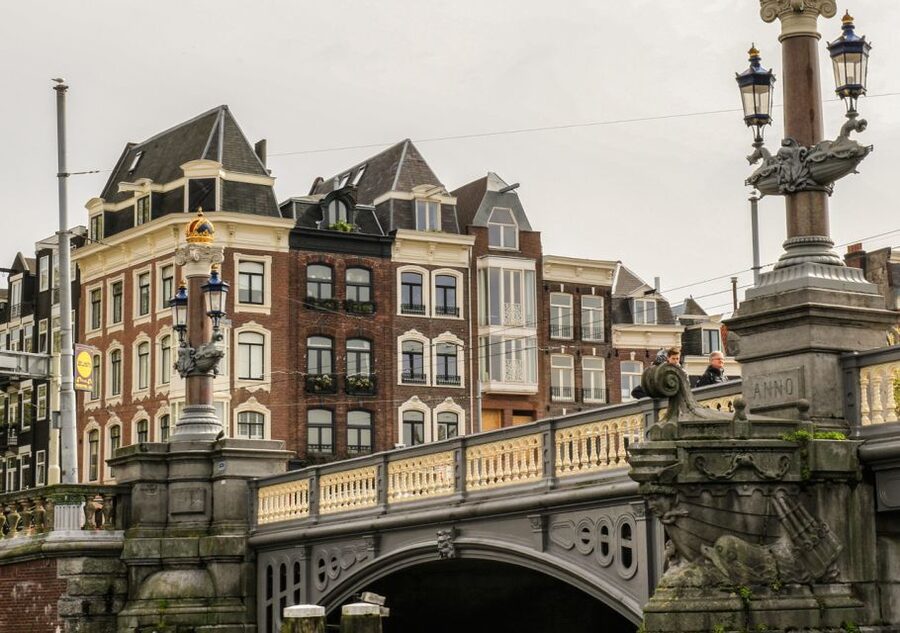 Amsterdam: German Canal Cruise with Unlimited Drinks Option - Unlimited drinks: how to decide if it is worth it