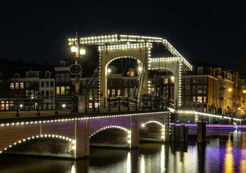 Amsterdam: German Canal Cruise with Unlimited Drinks Option - Meeting at BoatNow, finding the right pier fast