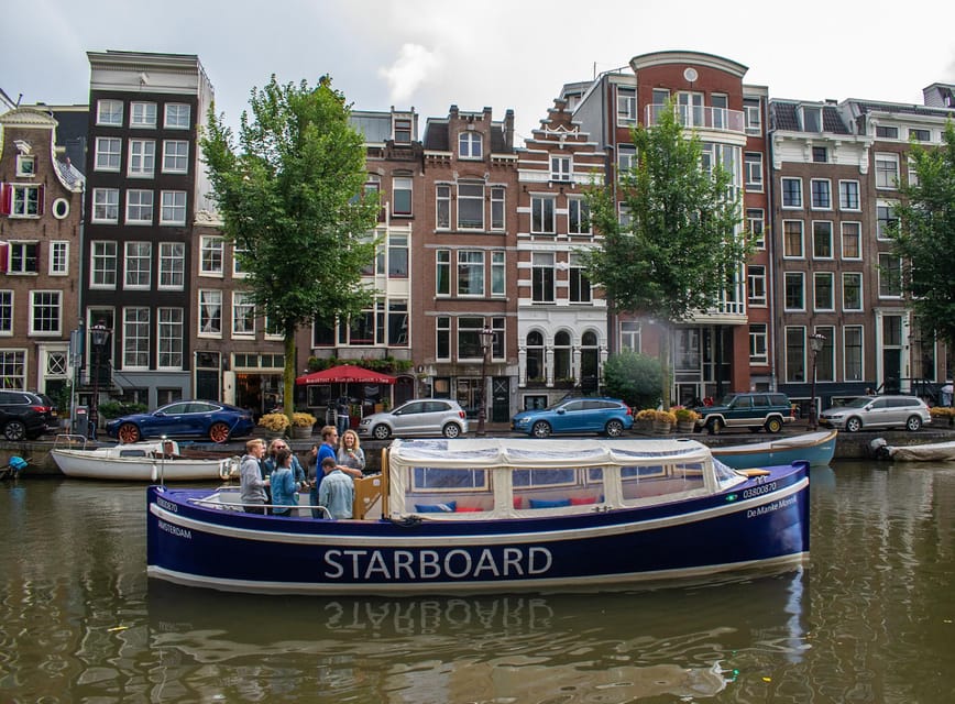 Amsterdam: German Guided Canal Cruise with on Board Bar - When this cruise is the best fit for you