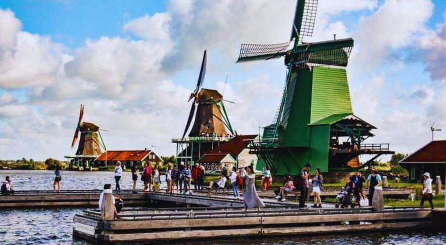 Amsterdam: Giethoorn and Zaanse Schans Windmills Day Tour - The Windmill Part: How the Gears Work, Not Just How They Look