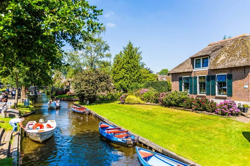 Amsterdam: Giethoorn Day Trip with Boat Tour - Price and Value Check: What $90 Gets You in the Real World