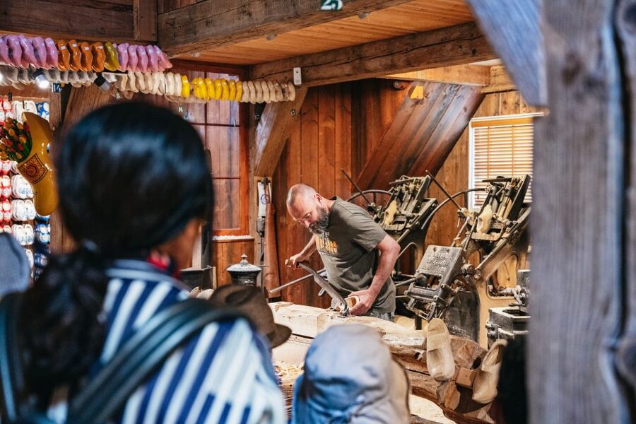 Amsterdam: Giethoorn, Volendam, and Zaanse Schans Tour - Key Highlights You’ll Care About