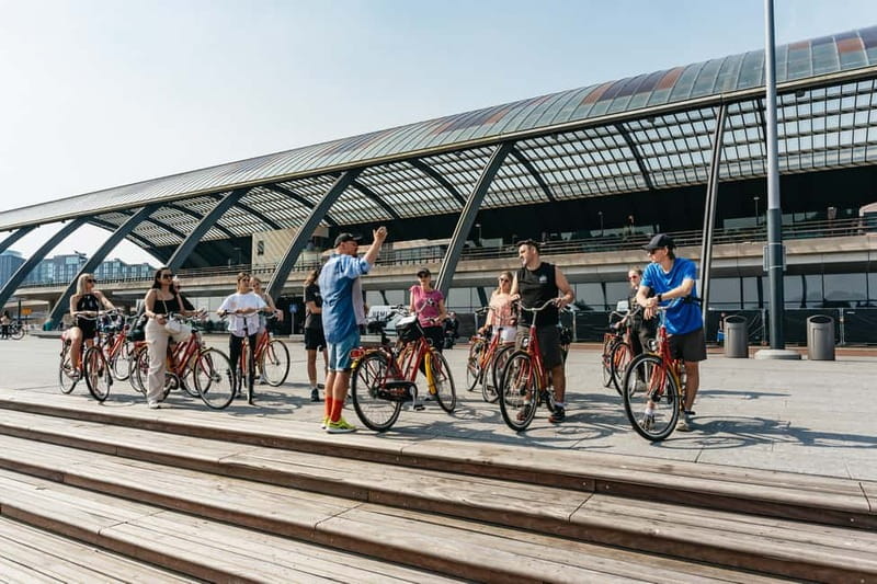 Amsterdam: Guided Bike Tour City Centre in EN/DE/FR/ES - Westerkerk, Anne Frank House Area, and the Grachtengordel Moment