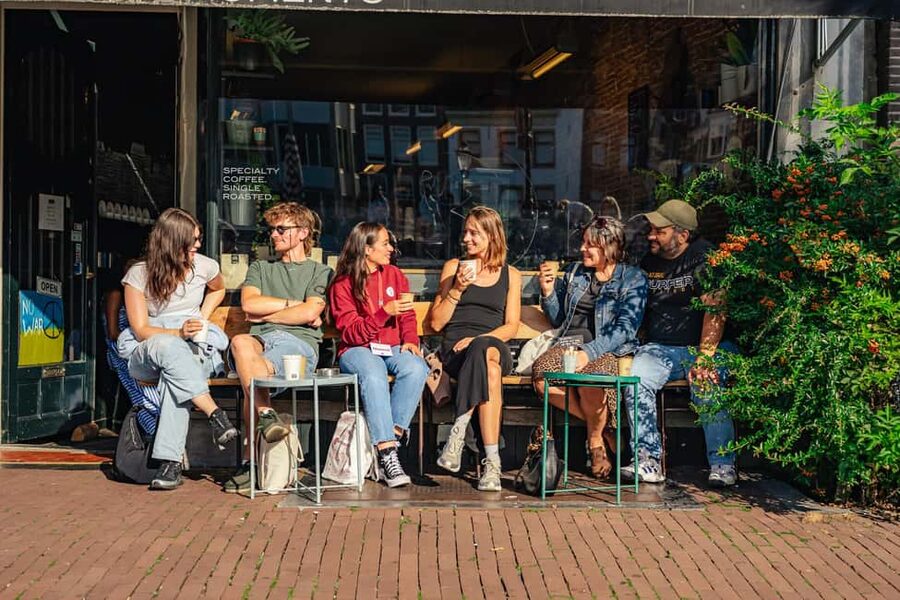Amsterdam: Guided Cultural Food Tour in German or English - Quick highlights
