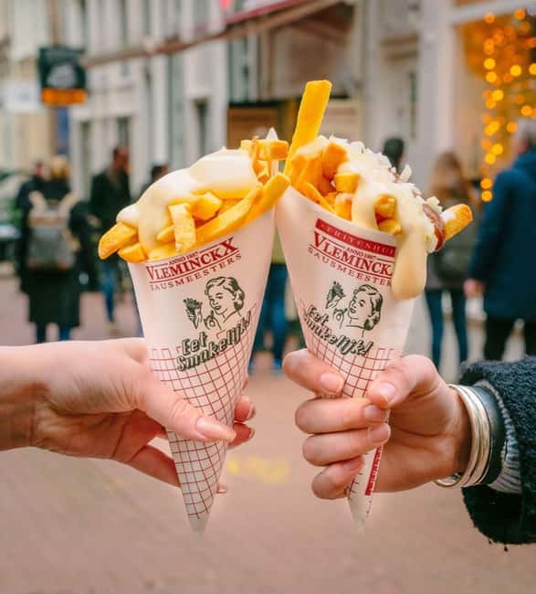 Amsterdam: Guided Cultural Food Tour in German or English - Your Guide Makes or Breaks the Experience