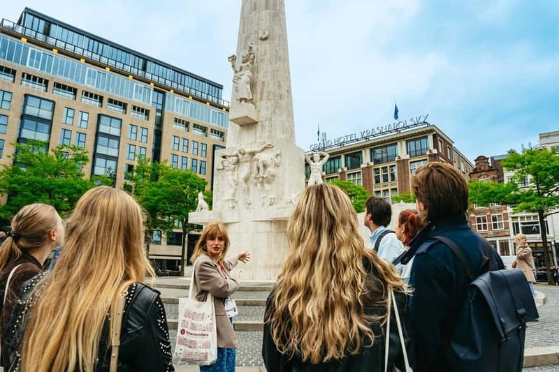Amsterdam: Guided Cultural Walking Tour - Dam Square, the Royal Palace, and Nieuwe Kerk stories in the open air