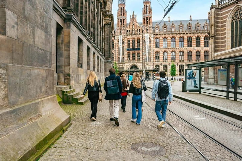 Amsterdam: Guided Cultural Walking Tour - Homomonument and De Negen Straatjes: values and everyday Amsterdam